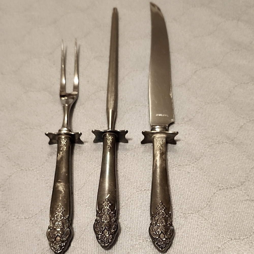 Vintage State House Stately Silver Carving Set with Ornate Handles
